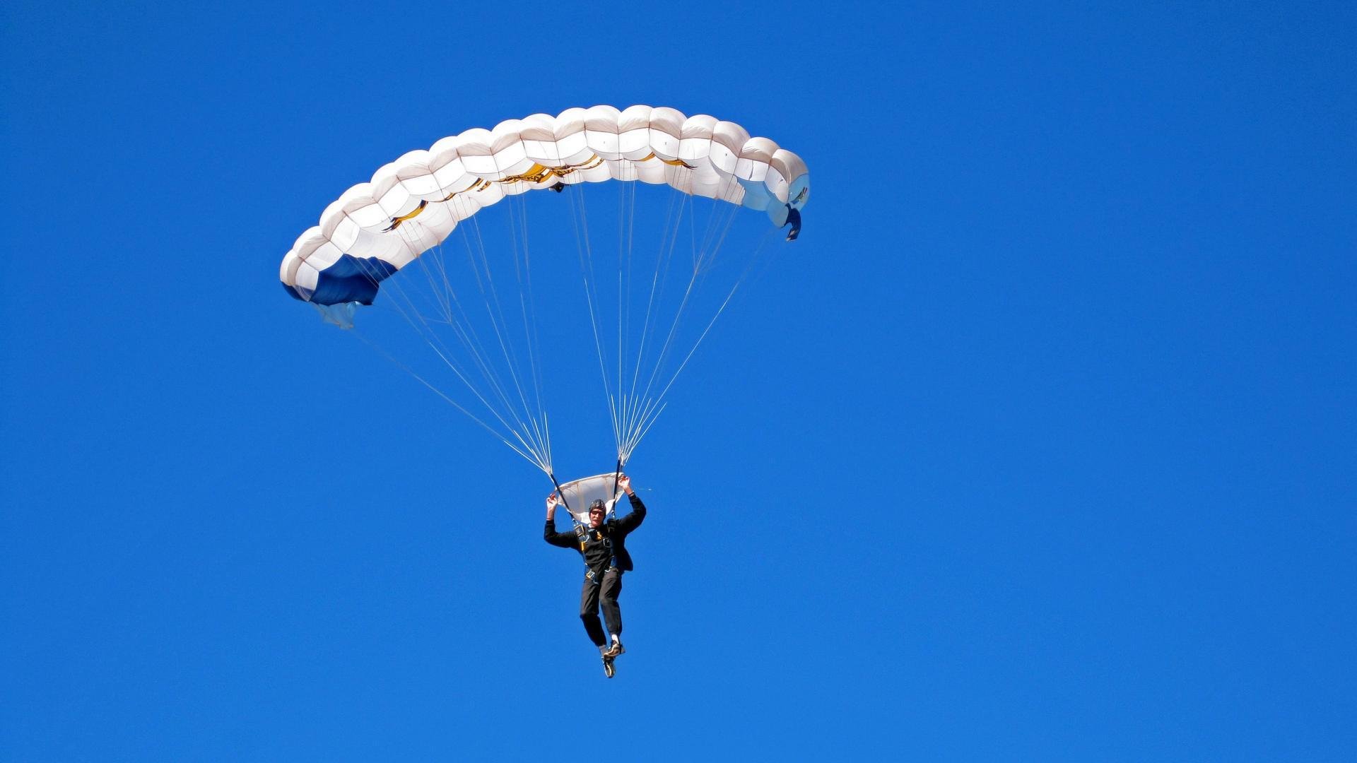 开云APP-花样滑冰队重点加强自由滑音乐表现训练，花样滑冰步法和自由滑考级